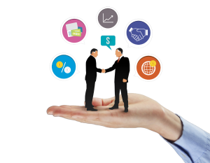 Hombres de negocios estrechando manos con íconos financieros y comerciales, representando la vinculación institucional de CONAEC.